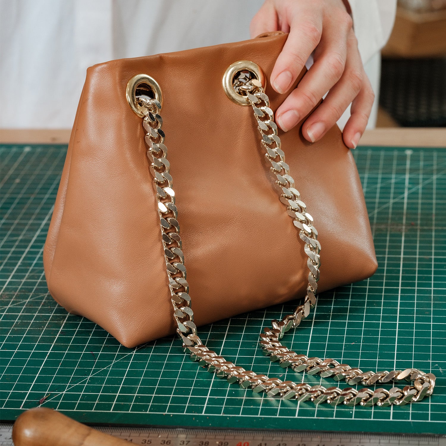 Atelier Sac Seau en Cuir